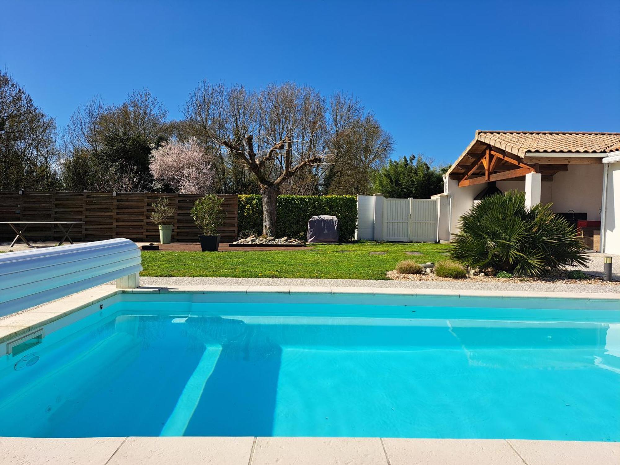 Chambre D Hote La Riviere 45M2 Jardin Et Piscine Aigrefeuille-d'Aunis Exterior photo